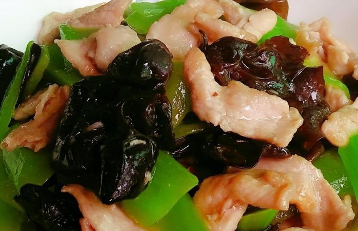 木耳炒肉片